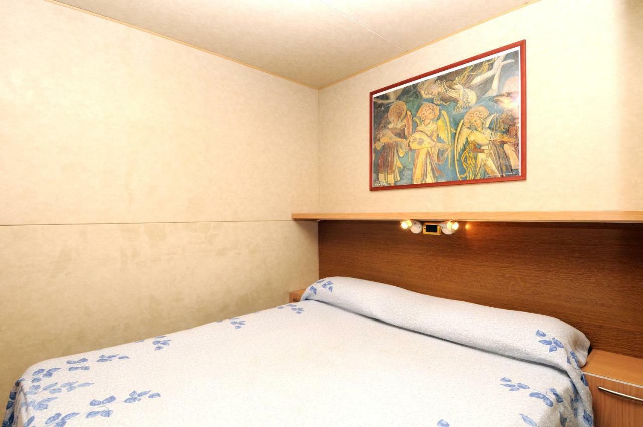 פינטו International Camping Torre Cerrano מראה חיצוני תמונה